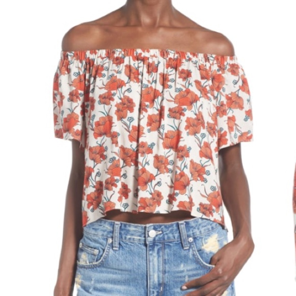 ASTR the Label off the shoulder top